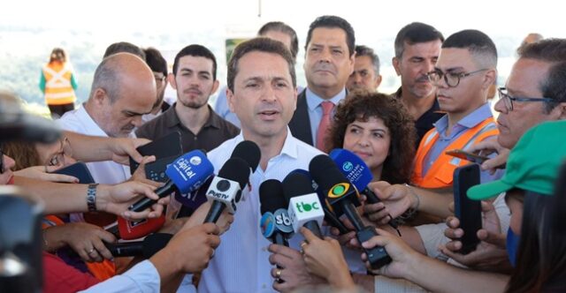 Vilela anuncia que Aparecida passa a ter o maior aterro sanitário público licenciado de Goiás Vilela anuncia que Aparecida passa a ter o maior aterro sanitário público licenciado de Goiás