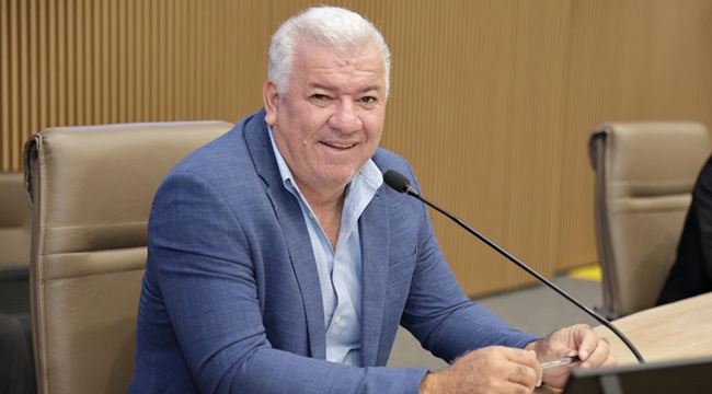 Gilsão Meu Povo avalia gestão de Vilela e diz que prefeito “pegou uma situação muito difícil” Gilsão Meu Povo avalia gestão de Vilela e diz que prefeito "pegou uma situação muito difícil"