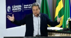 Vereador diz que paga R$ 100 mil a quem mostrar um benefício de Bolsonaro para Senador Canedo