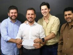 Eleições 2026: Prefeito deixa o PL, se filia ao MDB e declara apoio a Daniel Vilela