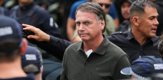PGR dá parecer favorável à prisão domiciliar de Jair Bolsonaro PGR dá parecer favorável à prisão domiciliar de Jair Bolsonaro