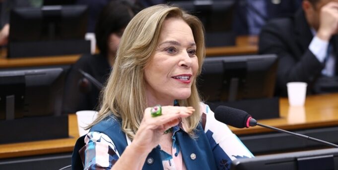 “Após uma decisão serena, encerro minha trajetória no PSDB”, anuncia Lêda Borges "Após uma decisão serena, encerro minha trajetória no PSDB", anuncia Lêda Borges