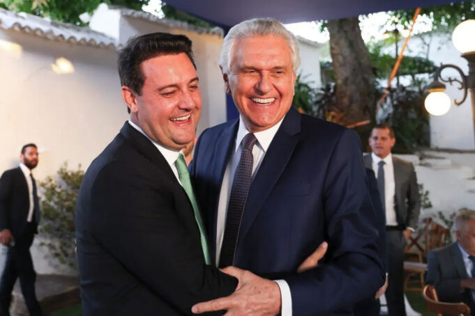 Ratinho Jr. desiste de candidatura presidencial e PSD prepara lançamento de Caiado Ratinho Jr. desiste de candidatura presidencial e PSD prepara lançamento de Caiado