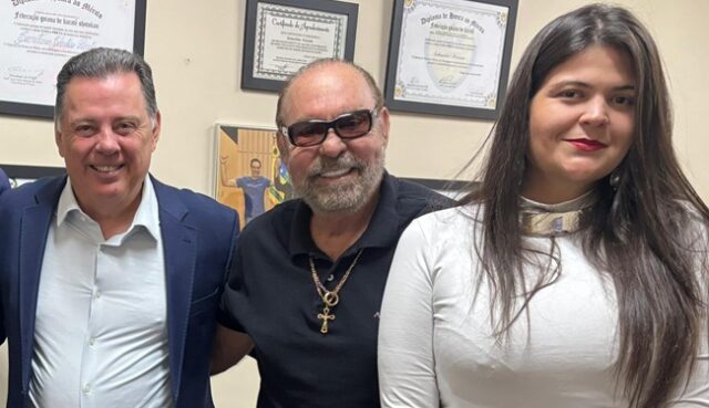 “Não faça injustiça com essa mulher”, diz Tião Peixoto a Marconi Perillo sobre Aava Santiago