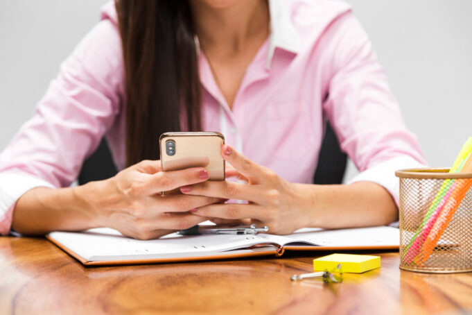 MEC Idiomas e MEC Livros: veja como usar apps gratuitos de cursos e leitura MEC Idiomas e MEC Livros levam cursos e leitura gratuita para o celular dos brasileiros
