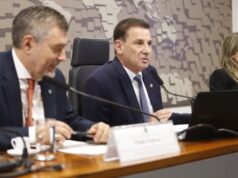 Vanderlan conduz audiência pública no Senado sobre data centers com Inteligência Artificial