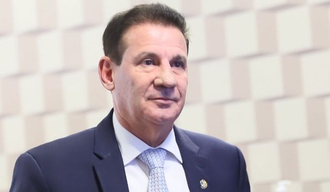 Senador Vanderlan aparece como favorito na disputa pela 2ª vaga ao Senado, mostra pesquisa