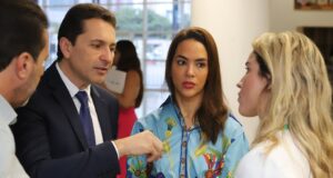 Prefeito Vilela anuncia saída de Mayara Mendanha e Coronel Godinho