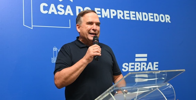 Prefeito Mabel inaugura Casa do Empreendedor na Região da 44 Prefeito Mabel inaugura Casa do Empreendedor na Região da 44