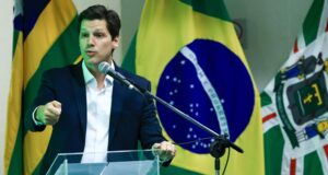 Daniel Vilela destina R$ 165 milhões para infraestrutura em 126 municípios