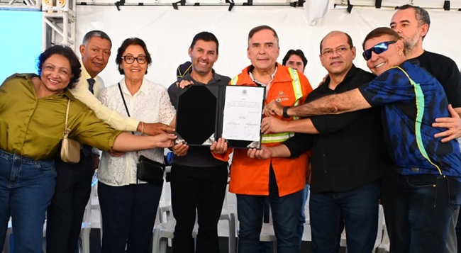 Vereadores de Goiânia elogiam fim da influência política na Comurg Vereadores de Goiânia elogiam fim da influência política na Comurg