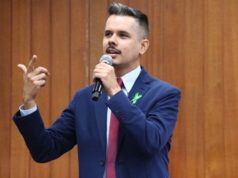 Vereador de Goiânia é preso pela PM em manifestação do MST no interior de Goiás Vereador de Goiânia é preso pela PM em manifestação do MST no interior de Goiás