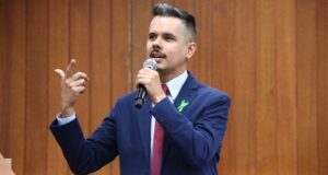 Vereador de Goiânia é preso pela PM em manifestação do MST no interior de Goiás