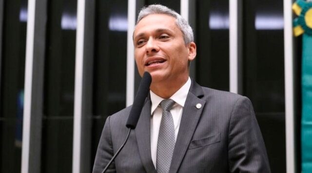 STF torna Gayer réu após associar Lula ao nazismo em publicação nas redes