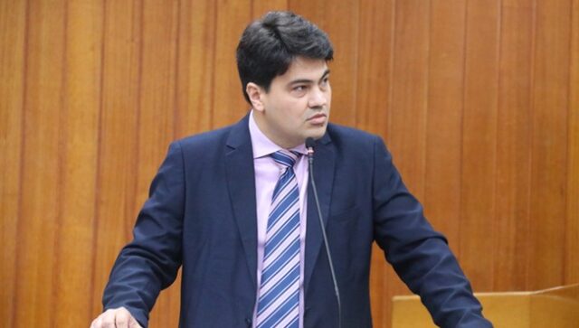 Justiça manda apagar vídeos e impõe derrota a Igor Franco em caso contra Mabel Justiça manda apagar vídeos e impõe derrota a Igor Franco em caso contra Mabel