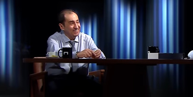 Kajuru elogia Caiado e dispara: “Se não fosse filho de Bolsonaro, Flávio não seria nem vereador” Kajuru elogia Caiado e dispara: "Se não fosse filho de Bolsonaro, Flávio não seria nem vereador"