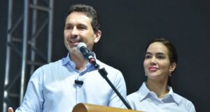 Prefeito Vilela avalia nomes para Assistência Social após saída de Mayara Mendanha