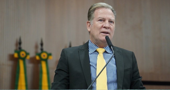 Deputado escancara crise e expõe racha no partido: “O maior adversário do PL é o PL” Deputado escancara crise e expõe racha no partido: "O maior adversário do PL é o PL"