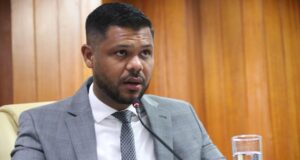 Romário Policarpo chama dirigente partidário de "maior mentiroso de Goiânia"
