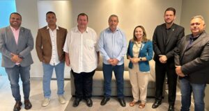 Eleições 2026: Zé Mário Schreiner se reúne com 6 vereadores de Aparecida