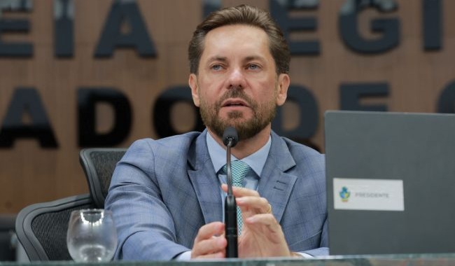 Briga entre deputados será tratada no Conselho de Ética da Alego, diz Bruno Peixoto