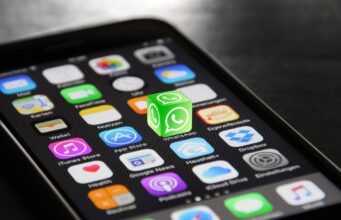 INSS começou a enviar alertas no WhatsApp sobre prova de vida. Saiba como identificar a mensagem oficial