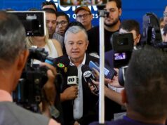 Prefeitura de Goiânia informa que projetos do piso e da data-base da Educação serão enviados à Câmara Prefeitura de Goiânia informa Projeto do piso e da data-base da Educação serão enviados à Câmara