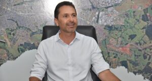 Prefeito Vilela entrega nova praça e pista de skate nesta quarta-feira