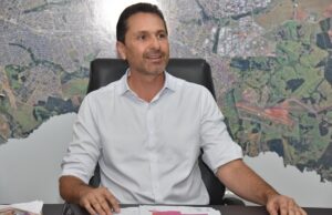 Prefeito Vilela entrega nova praça e pista de skate nesta quarta-feira