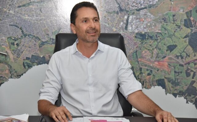 Prefeito Vilela entrega nova praça e pista de skate nesta quarta-feira Prefeito Vilela entrega nova praça e pista de skate nesta quarta-feira