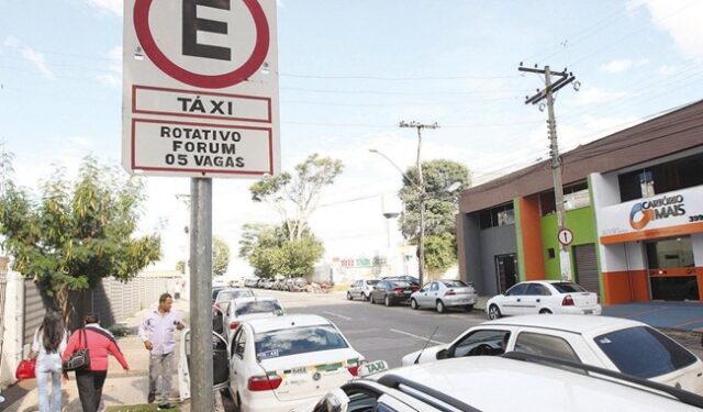 Prefeitura de Goiânia abre processo seletivo para vagas rotativas de táxis