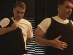 Flávio Bolsonaro anuncia que passará a usar colete à prova de balas nas ruas