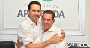 Eleições 2026: Prefeito Vilela sinaliza apoio à reeleição de Vanderlan Cardoso