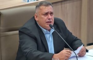 Vereador de Aparecida diz que tem colega "ameaçando" servidores da Saúde