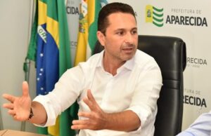Prefeito Vilela se reúne com vereadores em chácara; Saiba o que foi tratado
