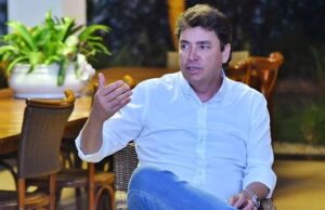“Errei no tempo”, admite Wilder ao não participar de votação da indicação de Lula ao STF
