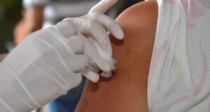 Medida preventiva não afeta outras vacinas contra a dengue disponíveis na rede pública