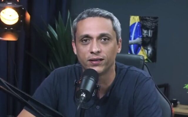 Gayer volta ao hospital e passará por cirurgia após complicação por obstrução intestinal Gayer volta ao hospital e passará por cirurgia após complicação por obstrução intestinal