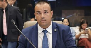 Vereador Diogo Tufão acusa secretário de perseguição política; André Fortaleza nega