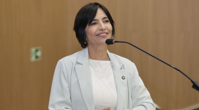 Eleições 2026: PSB define Isaura Lemos como pré-candidata de Lula ao Senado Eleições 2026: PSB define Isaura Lemos como pré-candidata de Lula ao Senado