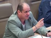 Vereador diz que colegas "não analisam" e às vezes "não sabem o que está sendo votado"