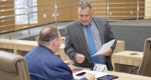 Vereador da base de Leandro Vilela declara apoio a projeto político de Vilmar Mariano