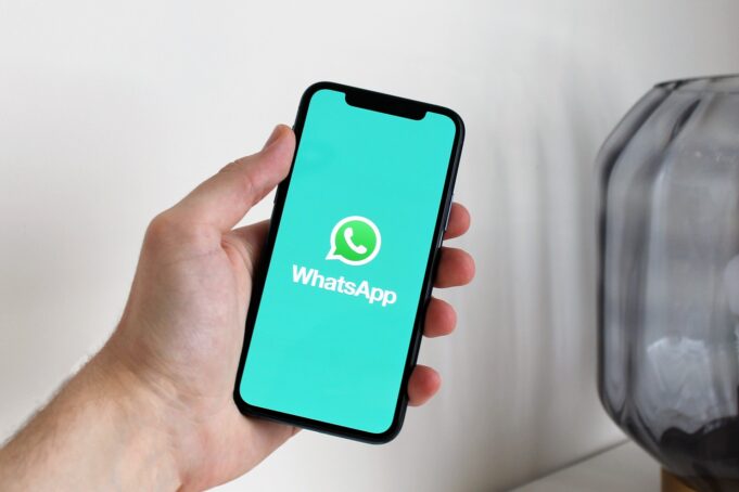 CNH e identidade poderão ser solicitadas pelo WhatsApp
