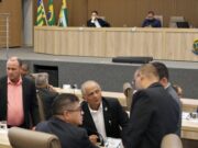 Em sessão extraordinária, vereadores de Aparecida aprovam implantação de polo universitário