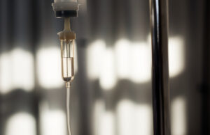 Soroterapia: Anvisa alerta que promessas de energia, imunidade e “detox” não têm comprovação científica Anvisa reforça que a soroterapia deve ter indicação clínica