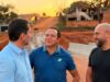 Prefeito Vilela vistoria obras e acompanha fase final da ponte no Colinas de Homero