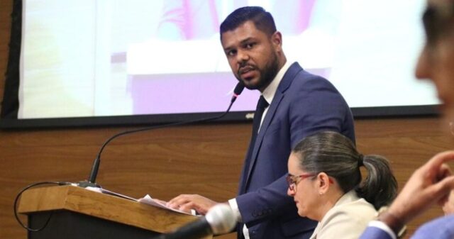 Lei de Policarpo que impulsiona atração de eventos a Goiânia entra em vigor Lei de Policarpo que impulsiona atração de eventos a Goiânia entra em vigor