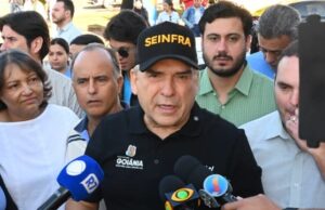 Prefeito Mabel diz não acreditar em chapa da base com apenas dois candidatos ao Senado Prefeito Mabel diz não acreditar em chapa da base com apenas dois candidatos ao Senado