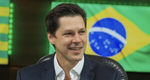 Eleições 2026: Republicanos reforça aliança e confirma apoio a Daniel Vilela Eleições 2026: Republicanos reforça aliança e confirma apoio a Daniel Vilela