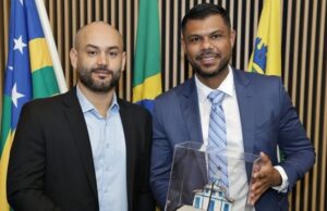 Eleições 2026: Romário Policarpo amplia base política com adesão de vereador de Aparecida Eleições 2026: Romário Policarpo amplia base política com adesão de vereador de Aparecida